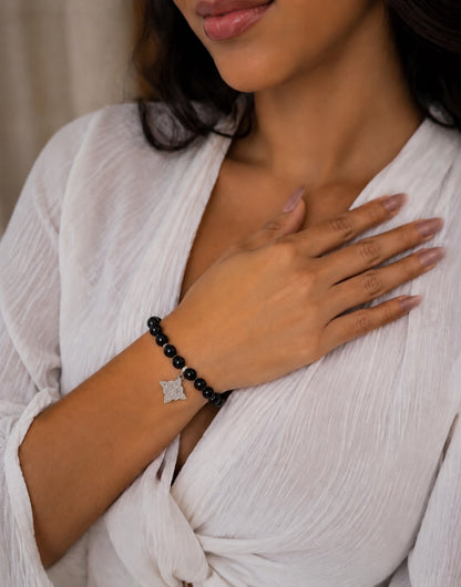 PULSERA NUDO DE BRUJA TURMALINA CON DETALLE EN PLATA 950